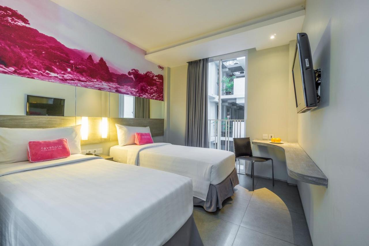 Favehotel Kuta Square Exterior photo