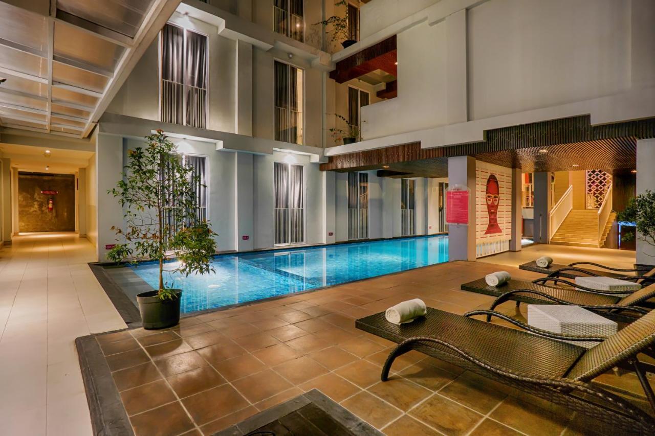 Favehotel Kuta Square Exterior photo